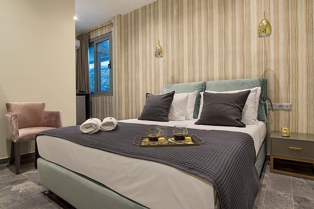 Imperial - Luxury Living *