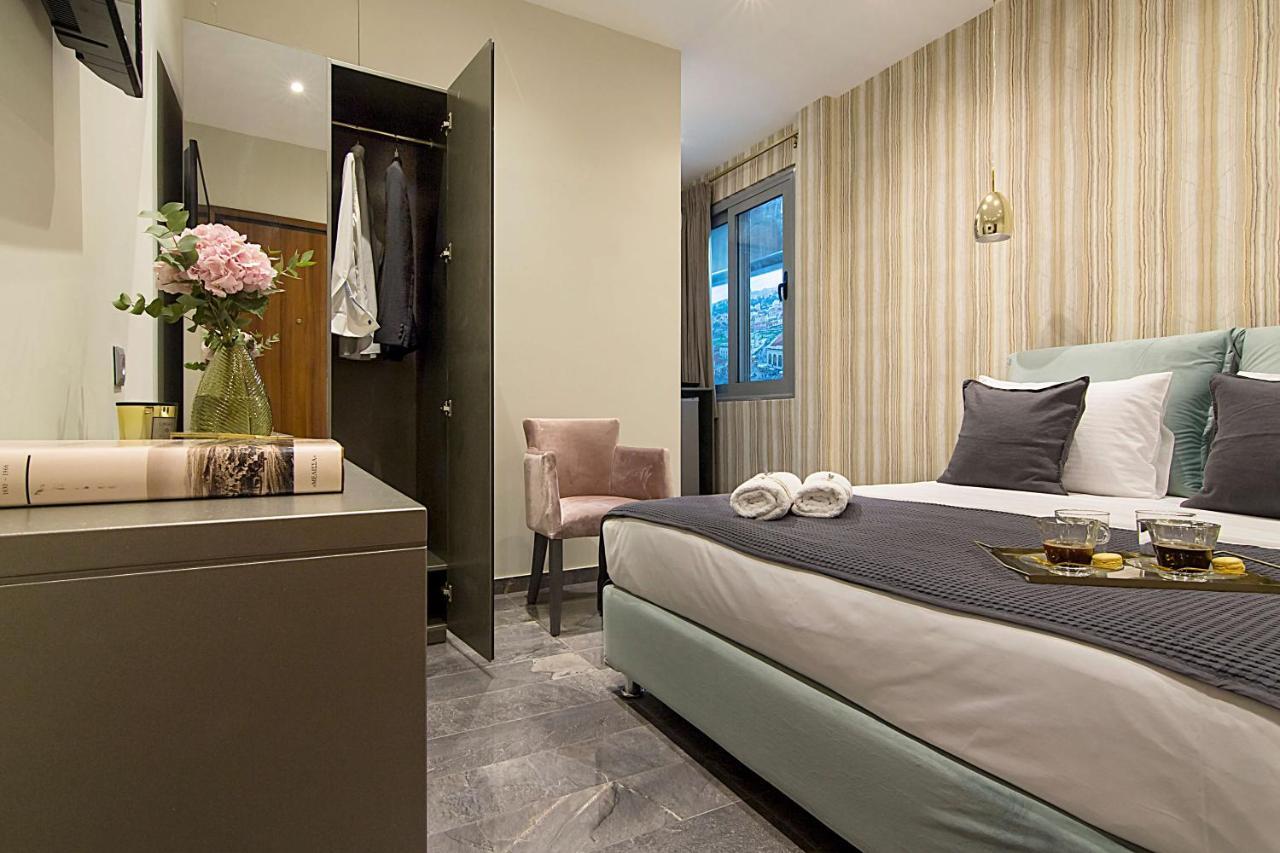 Imperial - Luxury Living *